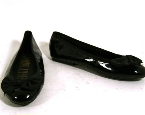 Vintage Sam And Libby Patent Leather Ballet Flats Shoes With Big Bows