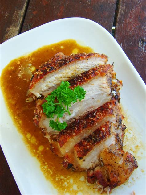 Steamed Roast Pork with Crispy Crackling