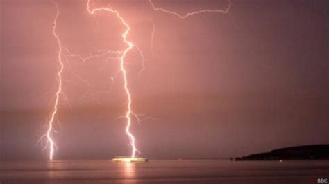 Consecuencias de los rayos en el mar qué sucede durante una tormenta