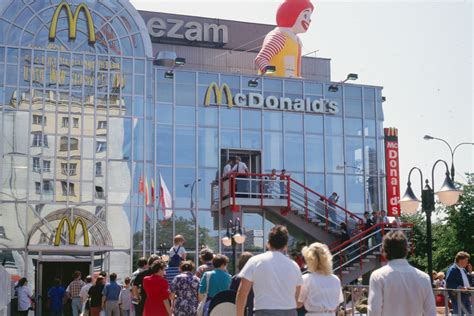 Lat Temu Ruszy Pierwszy Mcdonalds W Polsce