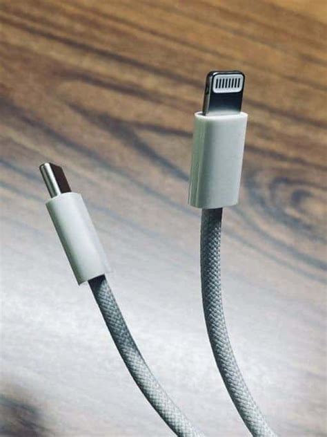 Единственное, что будет в коробке с iPhone 12. Фотографии нового ...