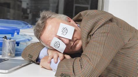 6 Ways To Nap At Work And Get Away With It Sheknows