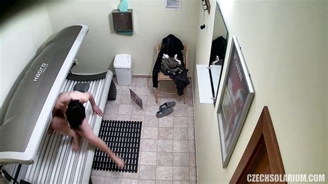 Lesbian Came To Solarium Heavyfetish