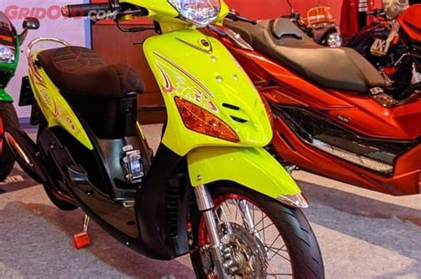 Foto Modifikasi Motor Mio Sporty 55 Koleksi Gambar