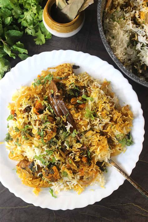 Best And Easy Chicken Biryani Recipe How To Make Biryani