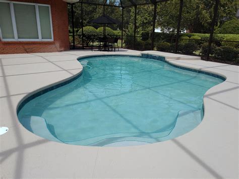 Luxury Pools | Gainesville, Florida | Florida Leisure Pool & Spa