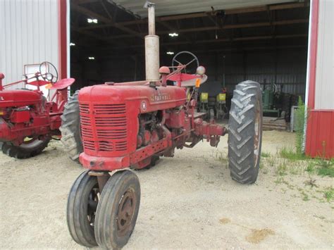 Sold Farmall H Tractors Less Than 40 Hp Tractor Zoom