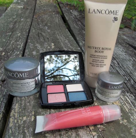 Gift With Purchase 2