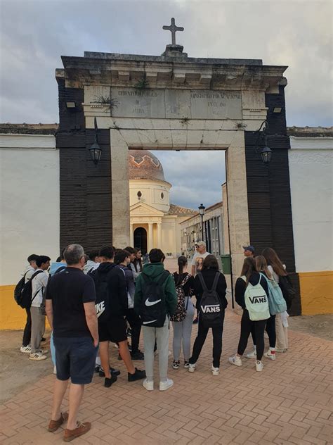 Visita a les fosses comunes del franquisme IES Dr Lluís Simarro