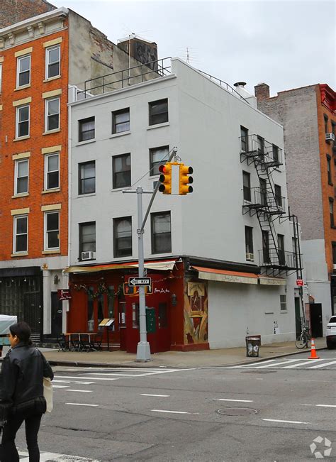 180 Spring St New York, NY 10012 - Retail Property for Lease on