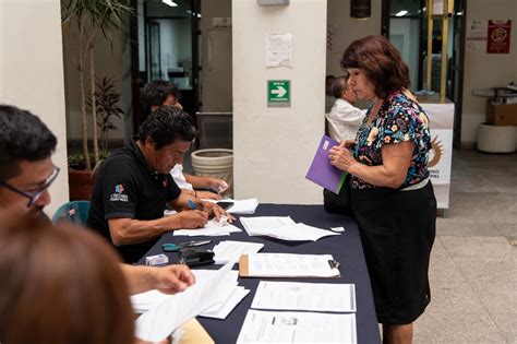 Inician autoridades de Córdoba campaña de productos impermeabilizantes