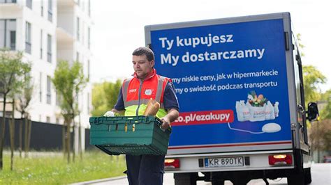 Tesco w Polsce Polacy znowu rzucili się na zakupy w sieci a e Tesco