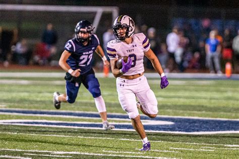 Photos Troy Buchanan Uses Strong Start To Roll Over Timberland