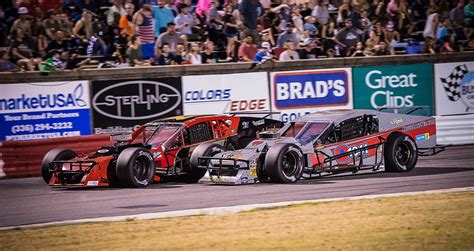 Highlights Brandon Ward Outruns Danny Bohn In Bowman Gray Modified