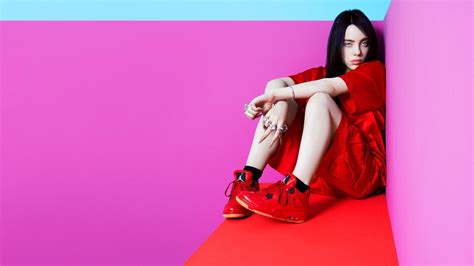 Download Close Up Face American Singer Music Billie Eilish Hd Wallpaper