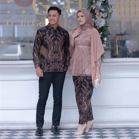 Jual BATIK COUPLE TERMURAH Batik Couple Lebaran Zahira Kebaya Modern