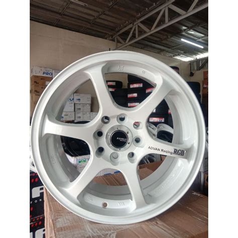 Jual Velg Ring Advand Rg Cocok Untuk Semua Mobil Baut Avanza