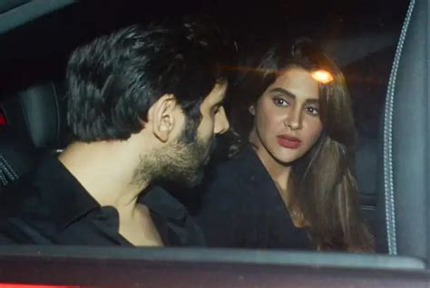 Kartik Aaryan With Girlfriend Spotted At Bastian Bandra Filmibeat