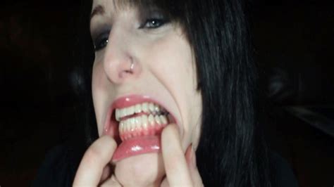 I M Willing Hd Y Milf Aura Clips Sale