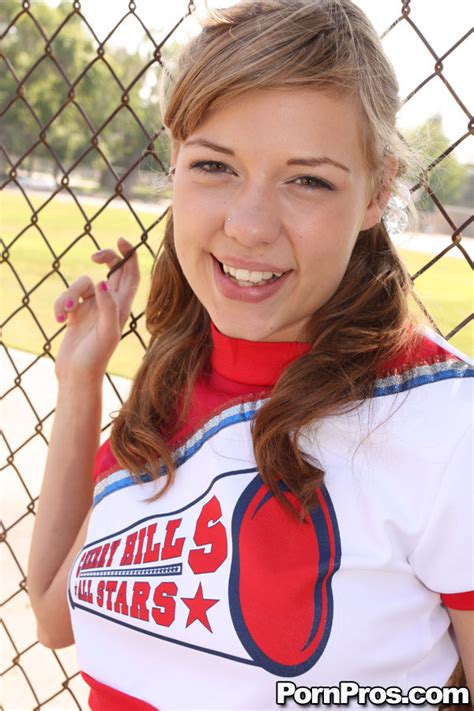 Nicole Ray Sitting Hard On A Spermstick Porn Pictures XXX Photos Sex