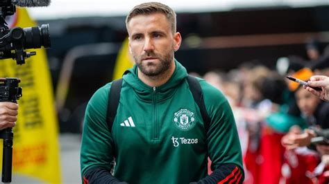 Fa Cup Final Preview Man Uniteds Luke Shaw Struggling To Be Fit For