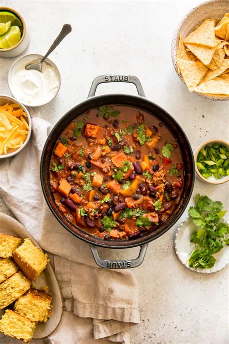 Healthy Turkey Chili Stoveop Slow Cooker Instant Pot • Fit Mitten