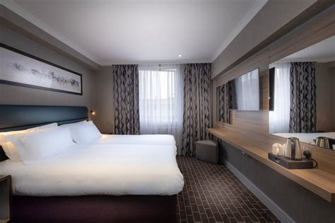 THE 10 BEST Hotels in London for 2022 (from C$54) - Tripadvisor