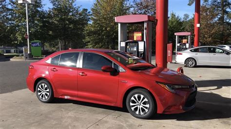 How to Get 56 MPG in a 2020 Toyota Corolla Hybrid | Torque News