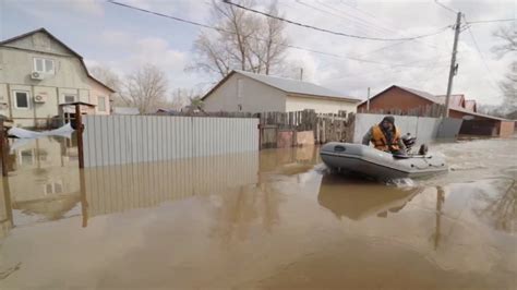 Russia, Kazakhstan evacuate over 100,000 people amid worst flooding in ...