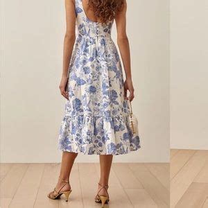 Reformation Dresses Reformation Bucatini Floral Print Linen Midi