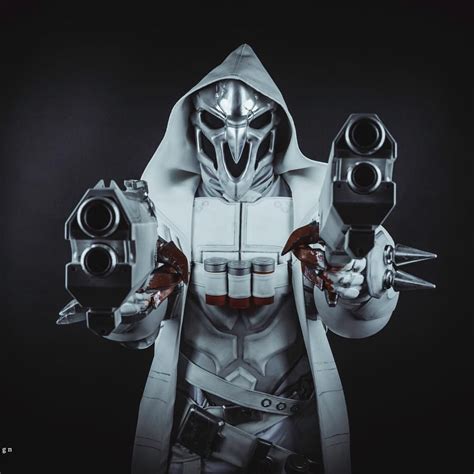 Reaper cosplay by Timmy | Scrolller