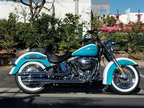 Harley Davidson Flstn Softail Deluxe Two Tone Opt Softail