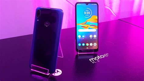 motorola presentó el moto e6 plus que incorpora un sistema de dual