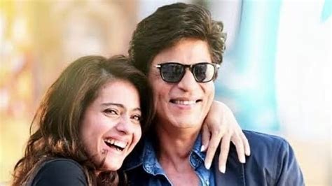 When Kajol said Shah Rukh Khan 'takes care of his fans despite everything' | Bollywood ...