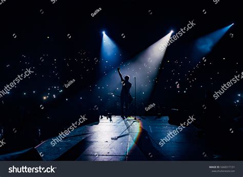 20,689 Concert stage view Images, Stock Photos & Vectors | Shutterstock