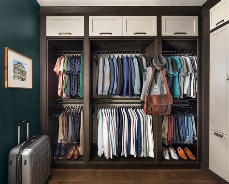 6 Sensible Reasons To Upgrade A Builder Closet