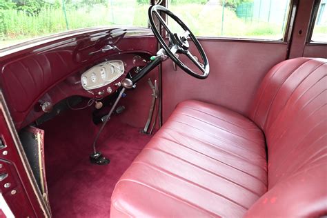 Lot 53 - 1928 Hudson Essex Saloon