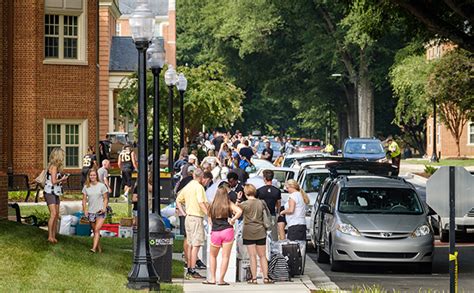 Wake Forest welcomes class of 2022 | Wake Forest News