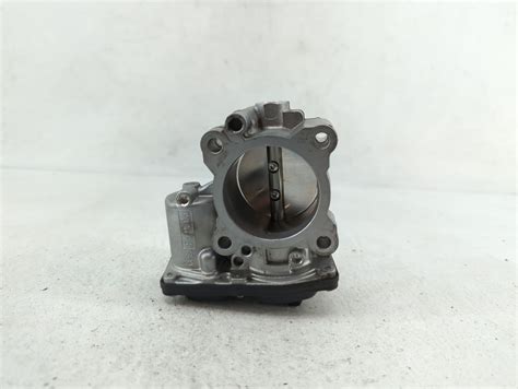 2017 2019 Ford Escape Throttle Body X86ji Ebay