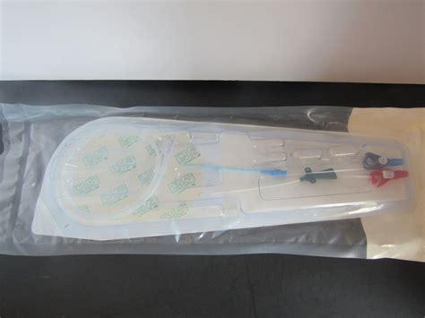 New Medcomp Ref T M Double Lumen Catheter Set F X Cm Duo Flow Exp