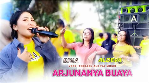 Rhia Arjunanya Buaya Versi Aldeva Musik Bergoyang Desa Ke Santong Youtube