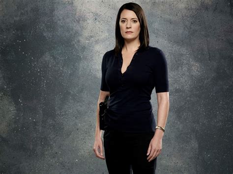 Emily Prentiss Criminal Minds Wallpaper Fanpop Page