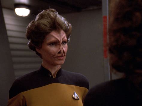 Eye Of The Beholder S7 E18 Star Trek The Next Generation Screencaps