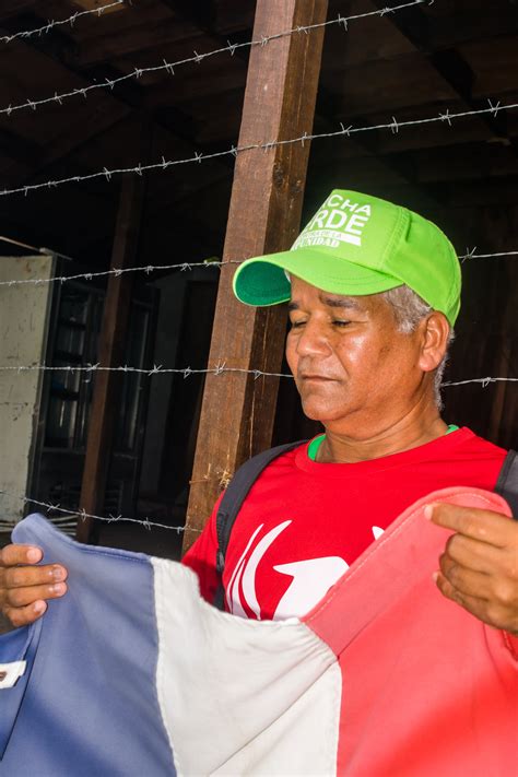 Transnational Dominican Activism: Documenting Grassroots Social Movements