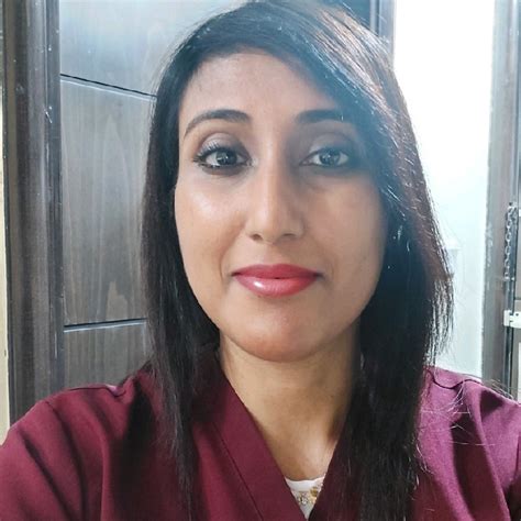 Seema Kurien Orthodontist Tajmeel Linkedin