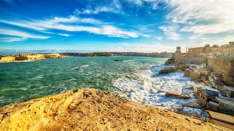 Malta: Valletta, Il-Kalkara, Il-Birgu and the Grand Harbour Stock Photo ...