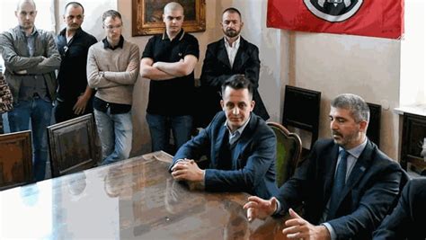 Il Leader Di CasaPound In Municipio A Cuneo Altaforte Fuori Dal