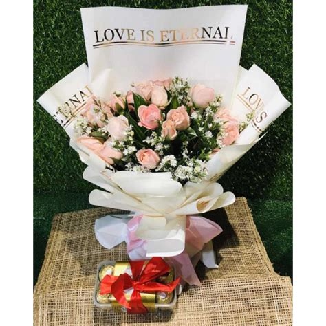 Send 24 Peach Roses Bouquet With 16 Ferrero Rocher Box To Metro Manila