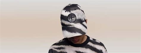 Stone Island: The Epitome of Men’s Luxury Sportswear | Fast Fashion News