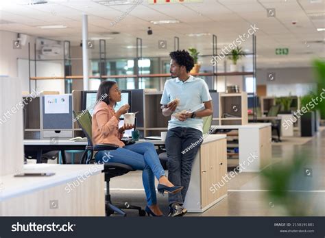 16017 Cubicle Images Stock Photos And Vectors Shutterstock